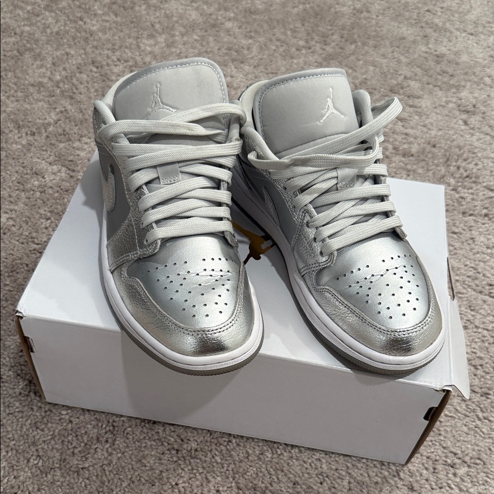 Sneaker